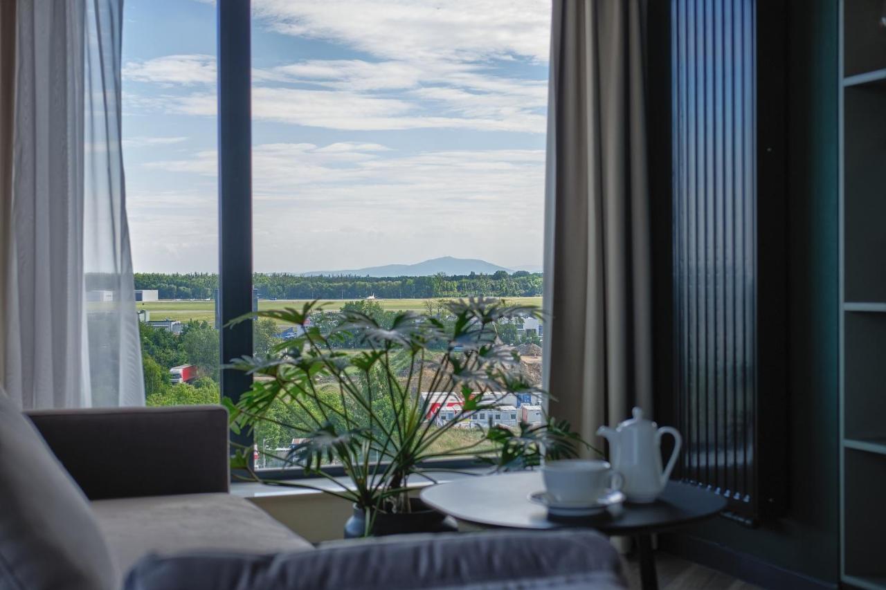 Arche Hotel Wroclaw Airport المظهر الخارجي الصورة