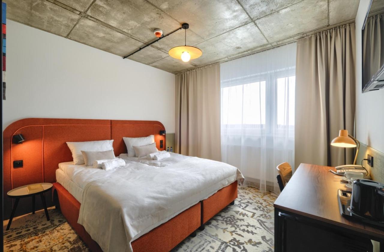Arche Hotel Wroclaw Airport المظهر الخارجي الصورة