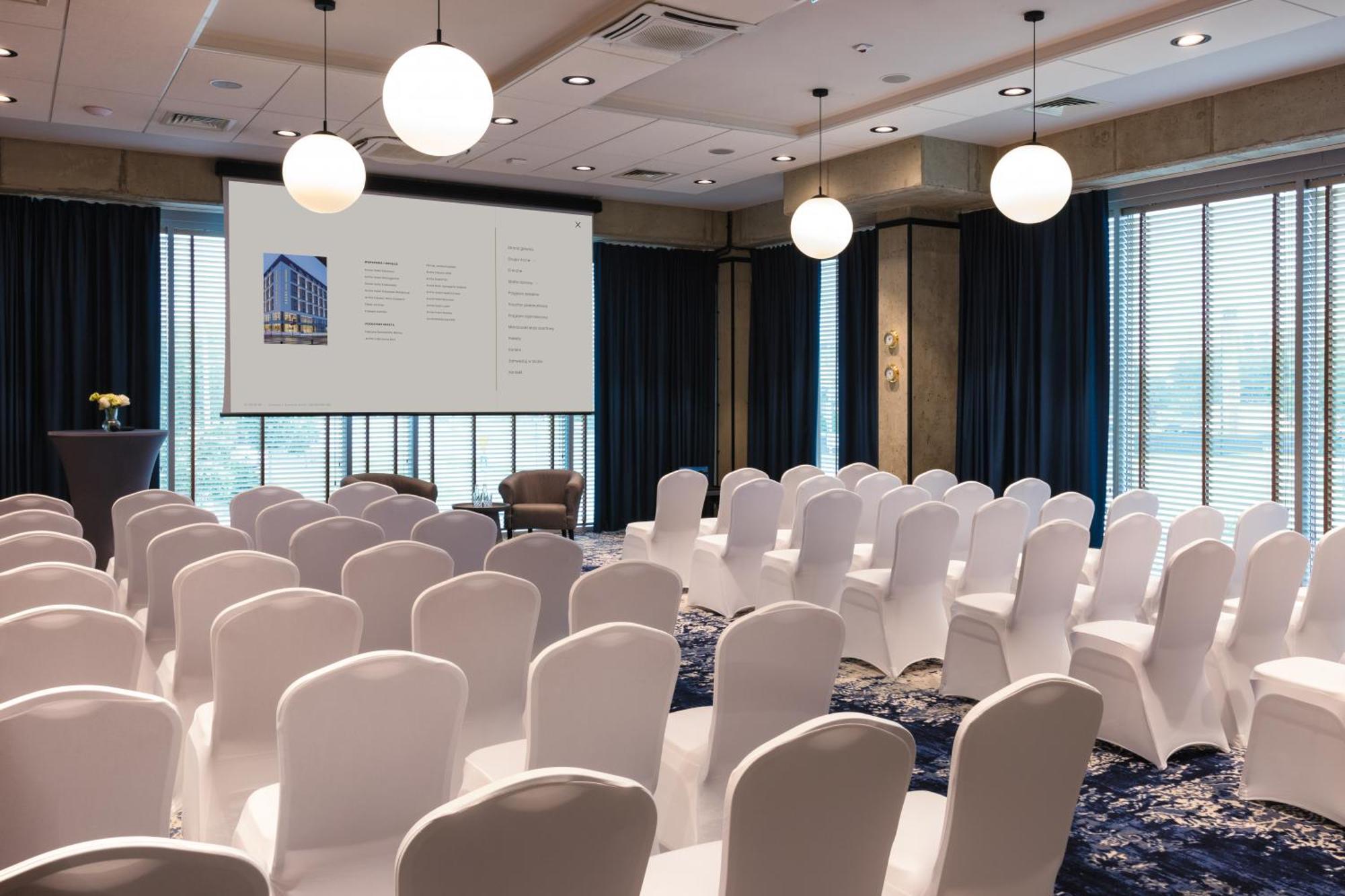 Arche Hotel Wroclaw Airport المظهر الخارجي الصورة
