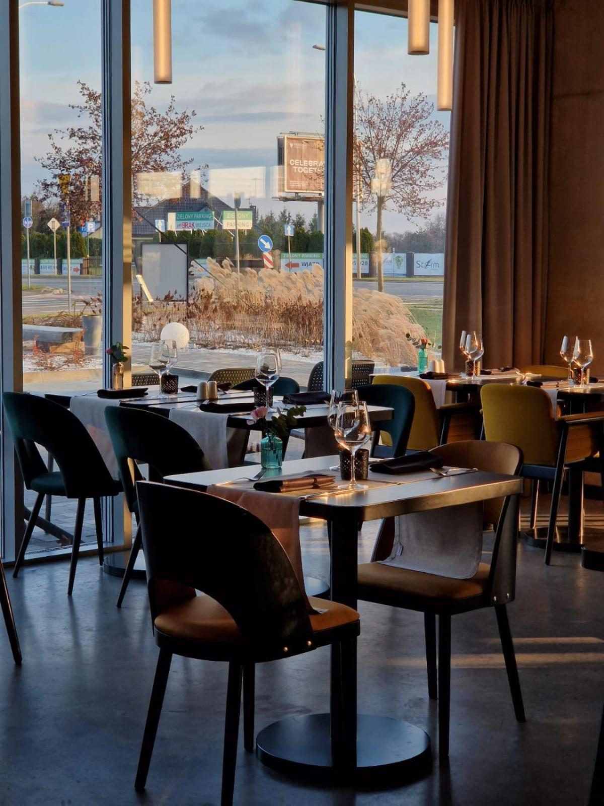 Arche Hotel Wroclaw Airport المظهر الخارجي الصورة